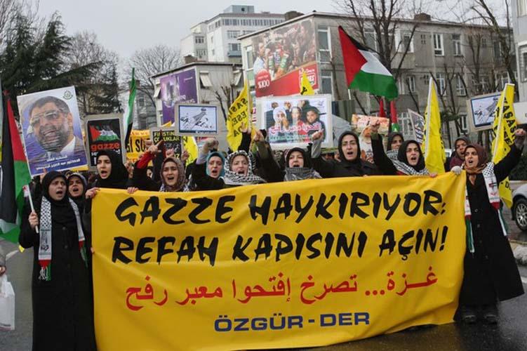 Gaza Protest - Istanbul, Turkey - 2009 (by Carlos Latuff - 2009)